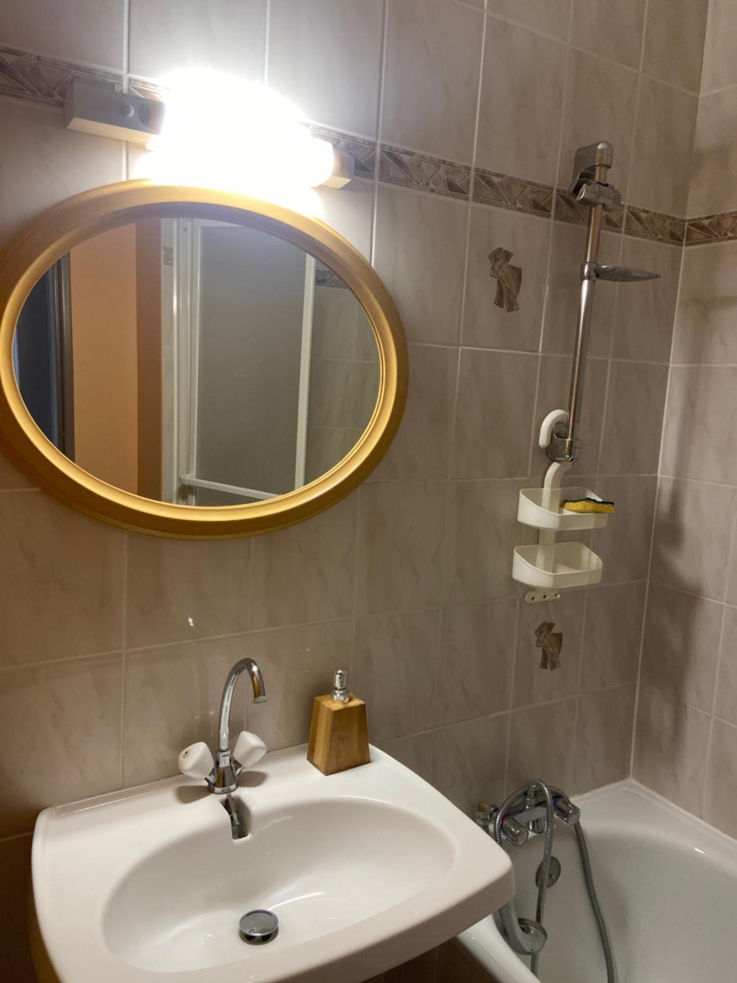 Appartement Au Coeur De Seyne Bagian luar foto