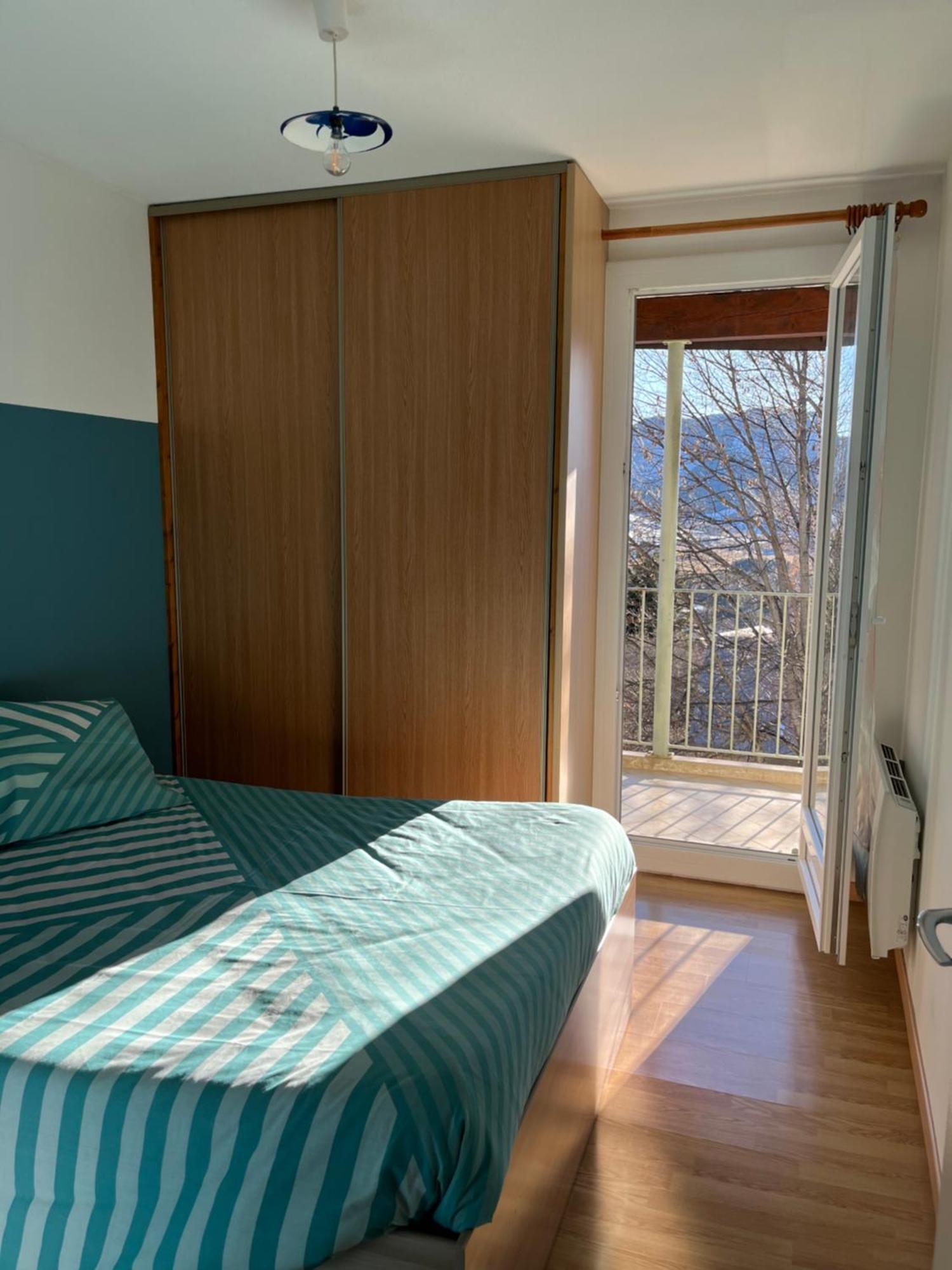 Appartement Au Coeur De Seyne Bagian luar foto